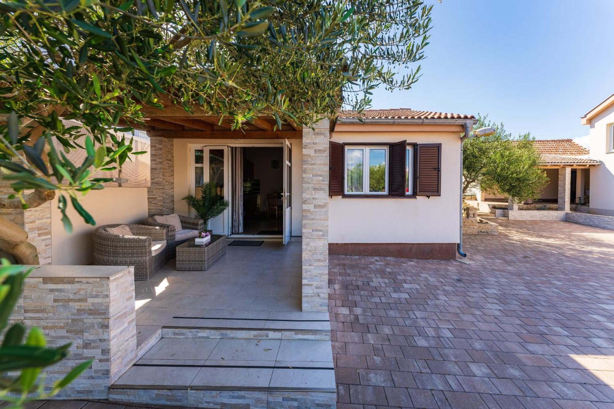 Villa Zlatni Dvori Zadarvillas Ražanac Exteriör bild