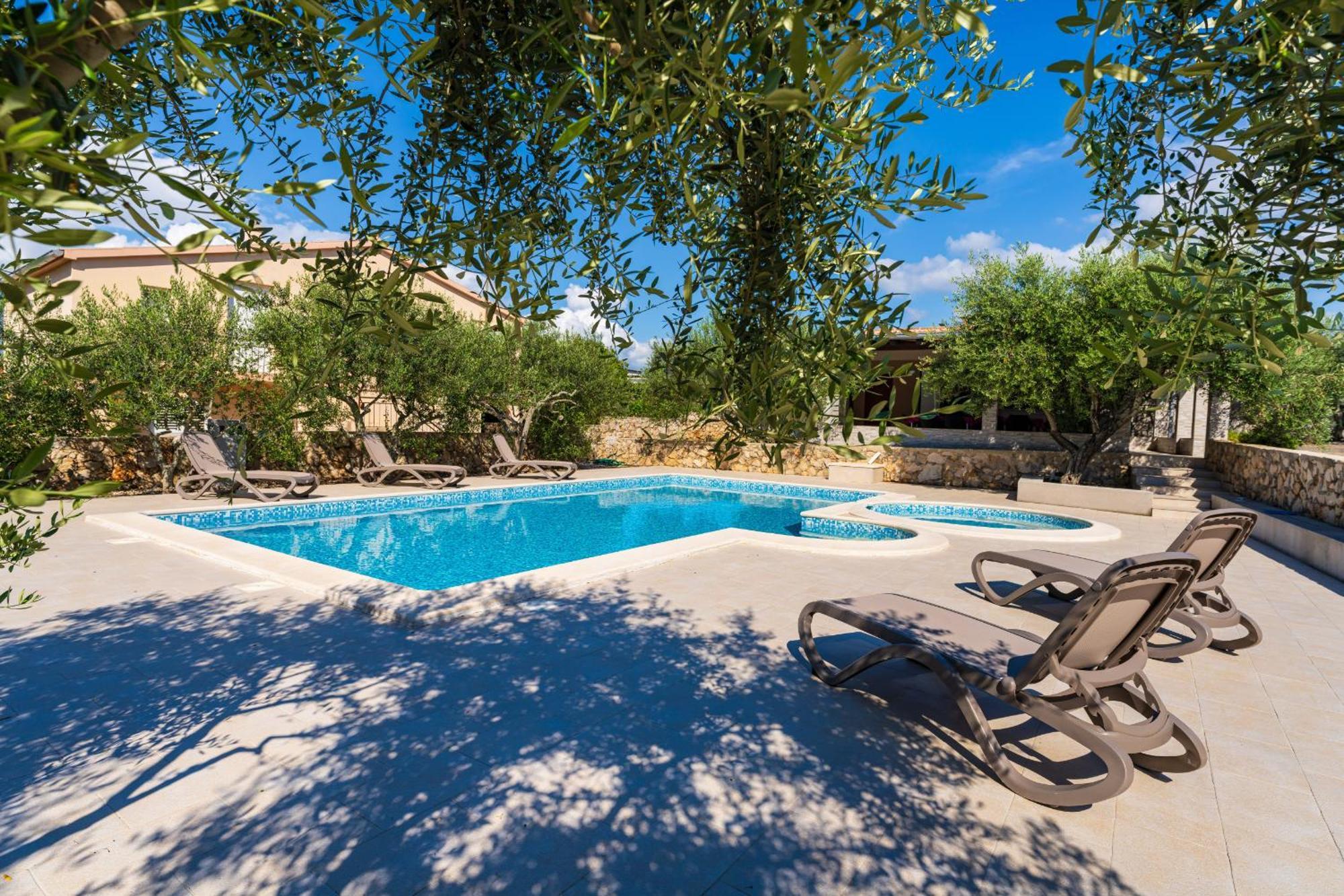 Villa Zlatni Dvori Zadarvillas Ražanac Exteriör bild