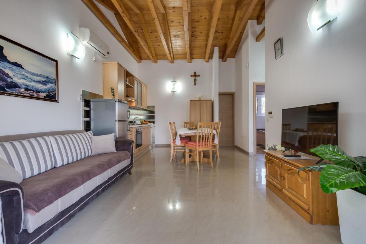 Villa Zlatni Dvori Zadarvillas Ražanac Exteriör bild