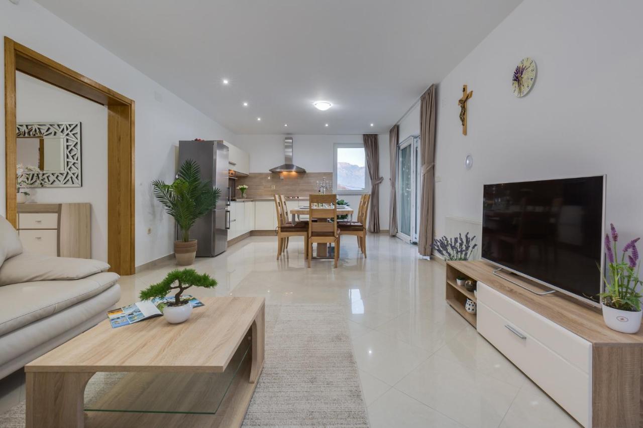 Villa Zlatni Dvori Zadarvillas Ražanac Exteriör bild